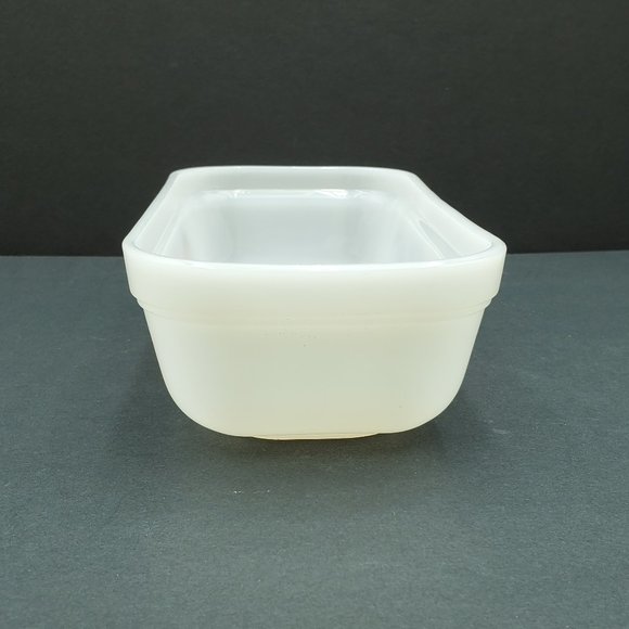 Fire King Gay Fad Refrigerator Dish with Lid Anchor Hocking Rectangular Fridgie - Picture 7 of 9